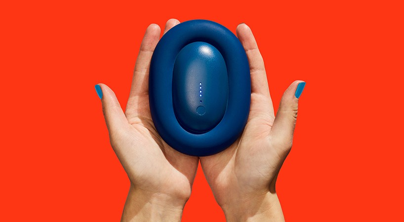 karim rashid's bump charging bundle for push & shove eliminates tangled cords