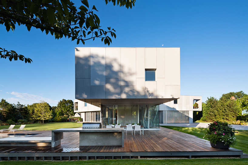 levenbetts-architects-36SML-beach-house-new-york-state-designboom-02