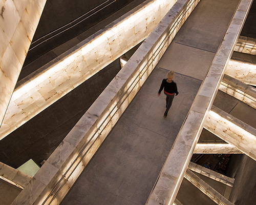 illuminated ramps receive acclaim at canadian museum for human rights