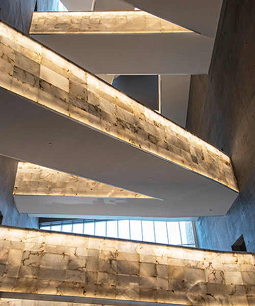illuminated ramps receive acclaim at canadian museum for human rights