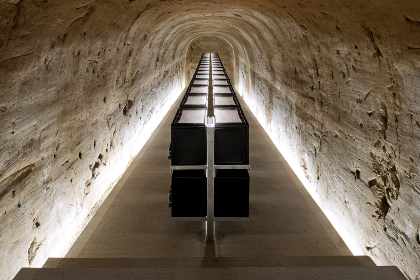 march-gut-weinblick-wine-tavern-designboom-02