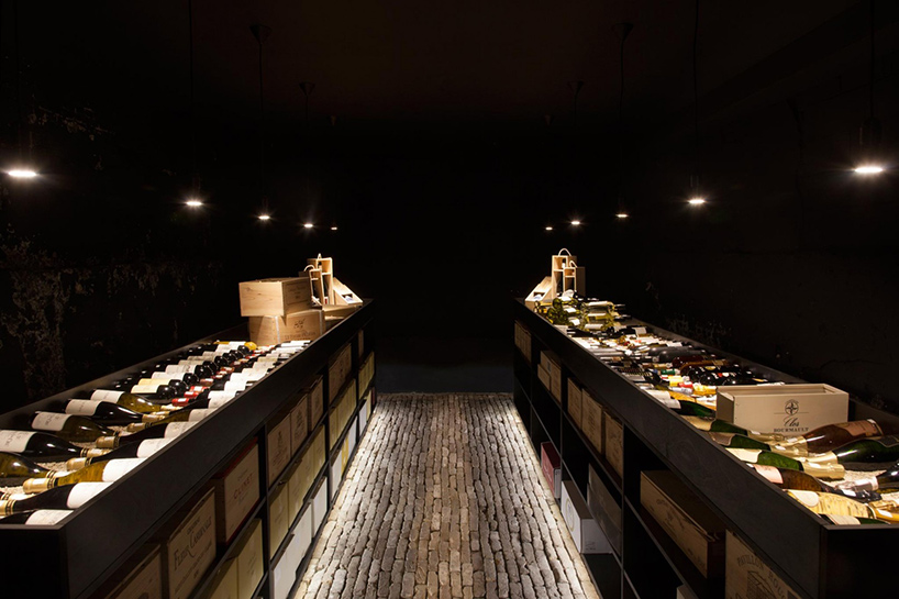 studio-aaan-wijn-aan-de-kade-wine-shop-interiors-rotterdam-designboom-02