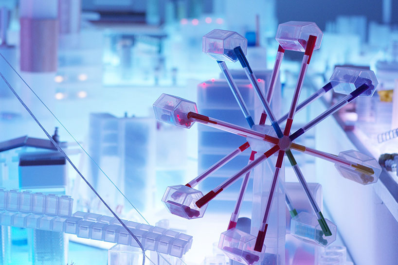 tokyo-muji-products-installation-architecture-designboom-03