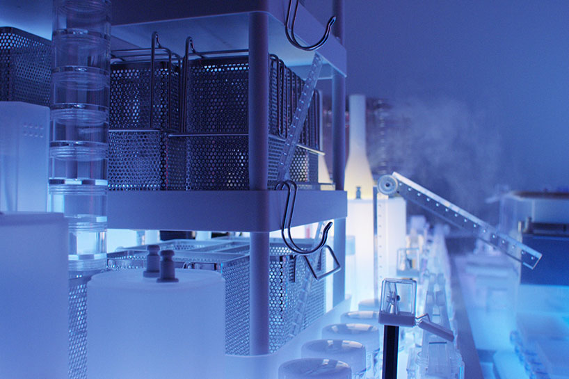 tokyo-muji-products-installation-architecture-designboom-05