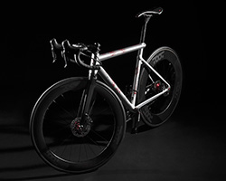 T°RED bikes debuts manaia aluminum alloy road cycle on kickstarter