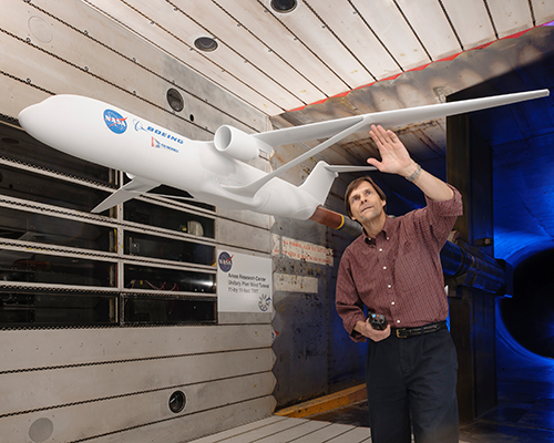 NASA + boeing to design longer, thinner wing to reduce aircraft emissions by 50%