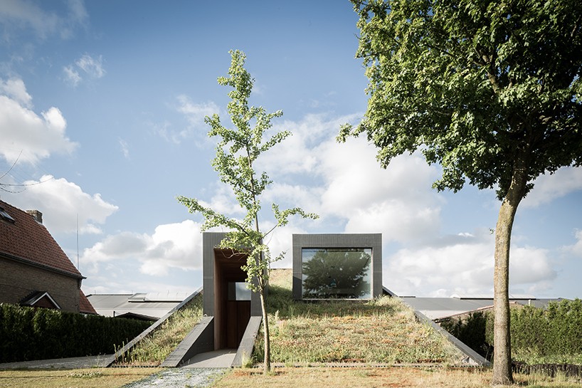 OYO-architects-house-pibo-Belgium-designboom-01
