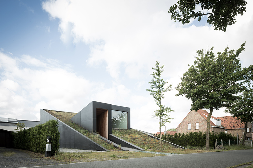 OYO-architects-house-pibo-Belgium-designboom-02