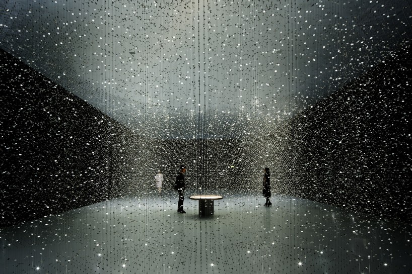 citizen explores the notion of time with an experimental and experiential installation
