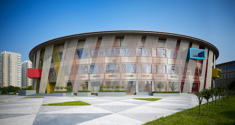 crossboundaries-sooyoo-building-china-designboom-02
