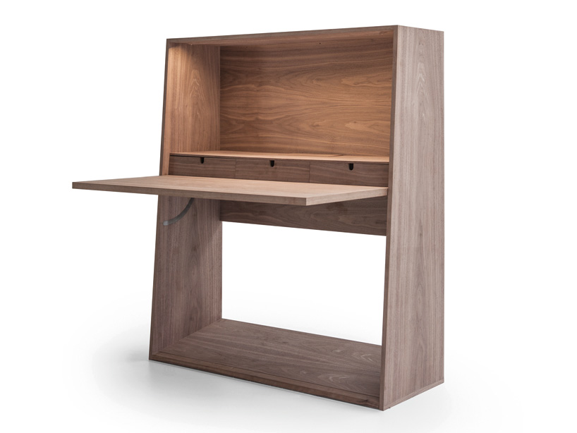 the necessity for concentration forms molteni ink desk by jasper morrison