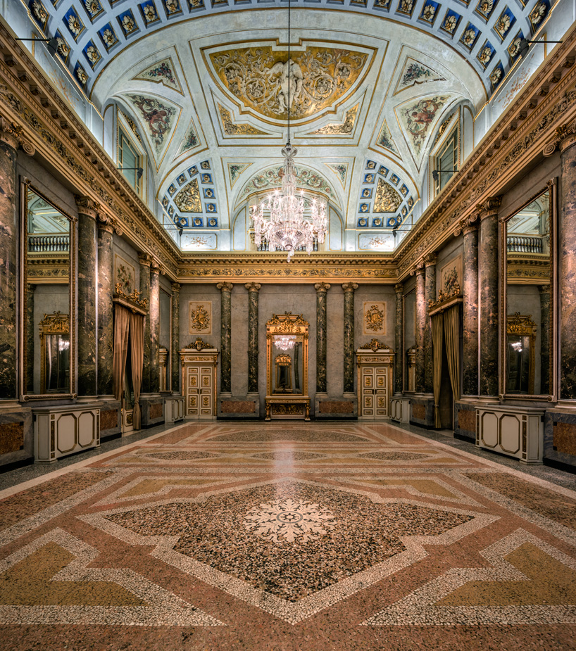 Installation By Louis Vuitton Palazzo Serbelloni Editorial Stock