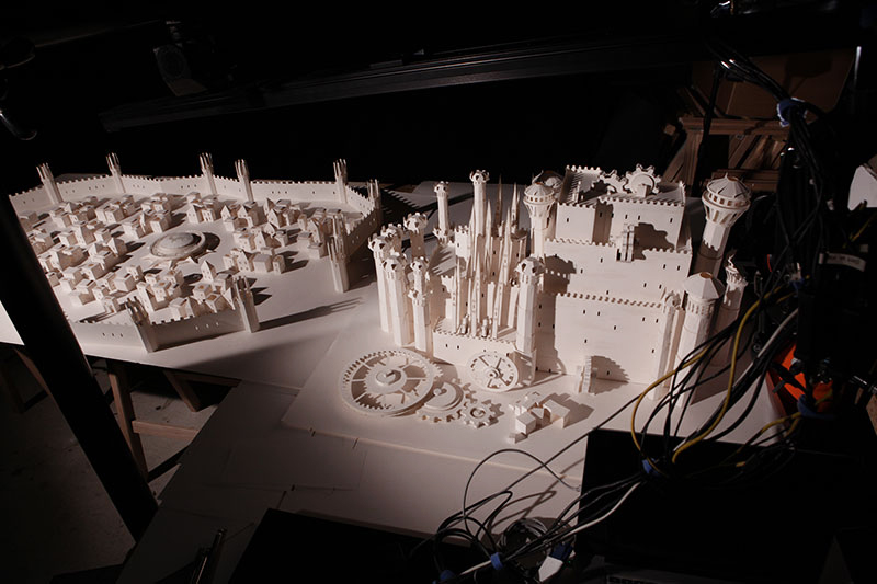 moleskine-game-of-thrones-opening-sequence-paper-cutouts-designboom-06