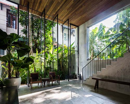 NISHIZAWAARCHITECTS completes multi-storey row house in ho chi minh city