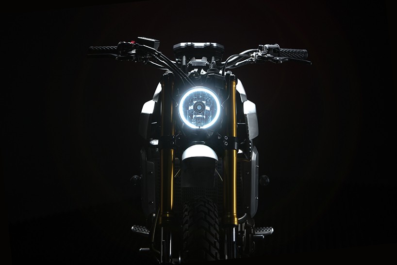 yamaha-bunker-custom-XSR700-yard-built-motorcycle-designboom-02