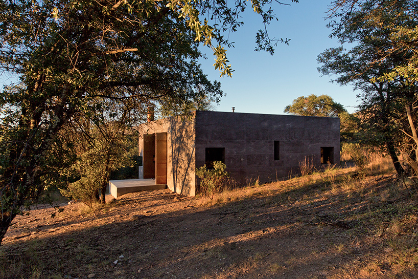 DUST casa caldera