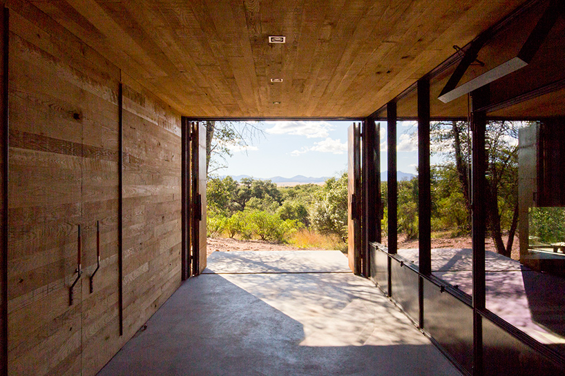 DUST casa caldera
