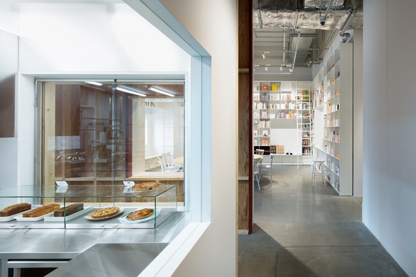 schemata hue library cake shop tokyo designboom