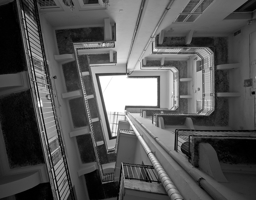 akos czigany pays homage to hiroshi sugimoto with 'skies' series