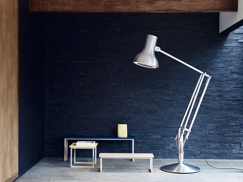 giant anglepoise lamp