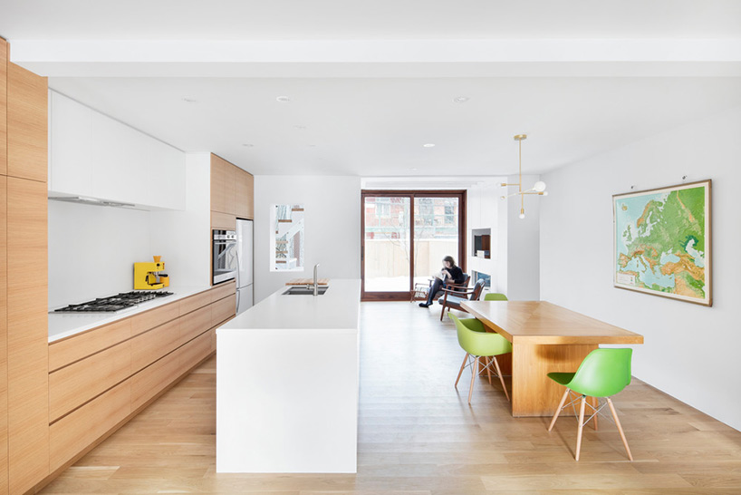 architecture-microclimat-hotel-de-ville-residence-montreal-canada-designboom-02