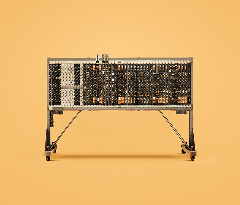 docubyte-INK-computing-history-photo-designboom-02