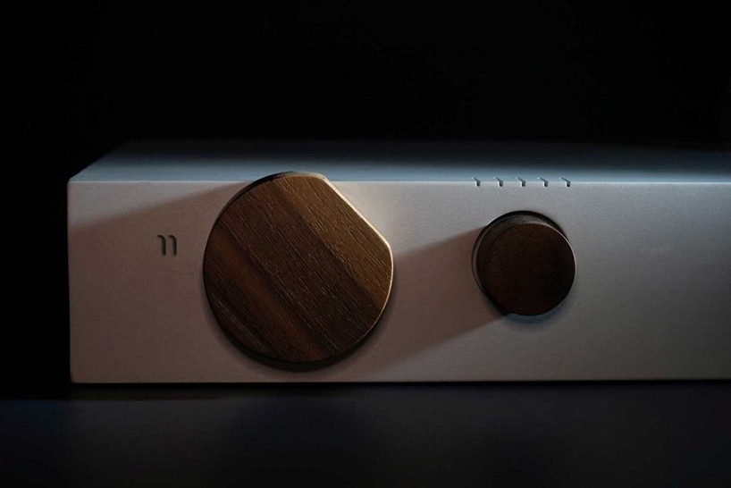 heaven-11-audio-billie-amplifier-designboom-07
