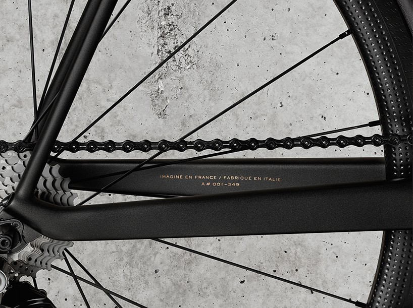 heroin-carbon-fiber-road-bicycle-designboom-07