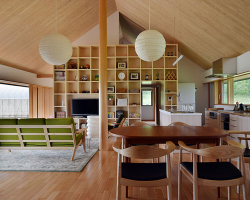 kikkawa architects + hisashi ikeda architects open house in atsugi to the japanese countryside