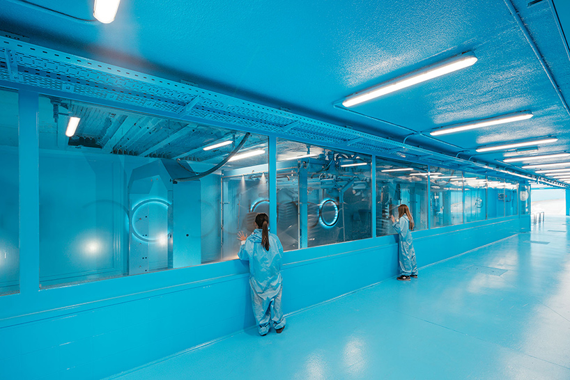 lina-toro-burbucar-car-wash-behind-the-scenes-madrid-spain-designboom-02