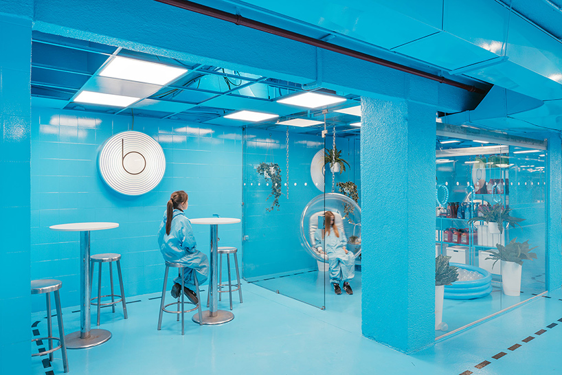 lina-toro-burbucar-car-wash-behind-the-scenes-madrid-spain-designboom-02