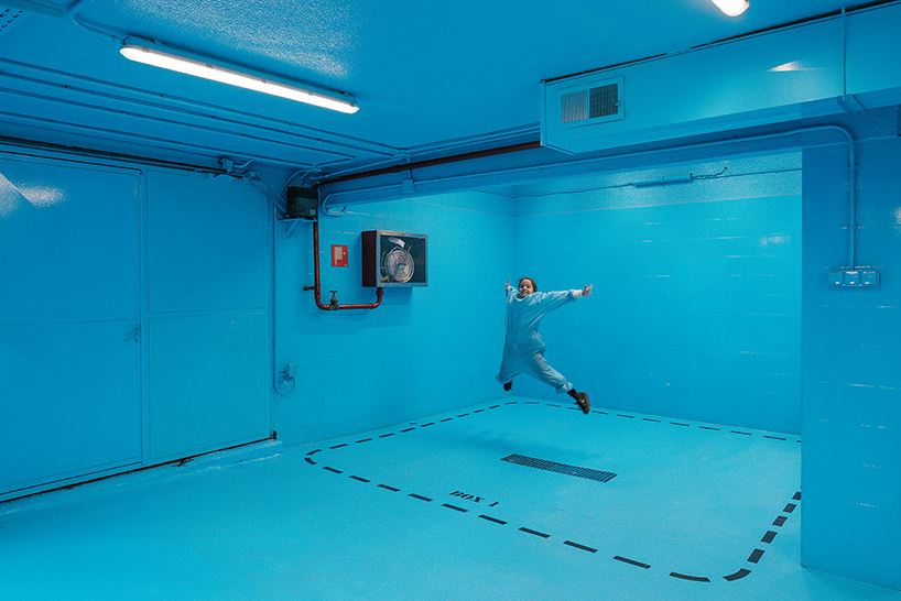 lina-toro-burbucar-car-wash-behind-the-scenes-madrid-spain-designboom-02