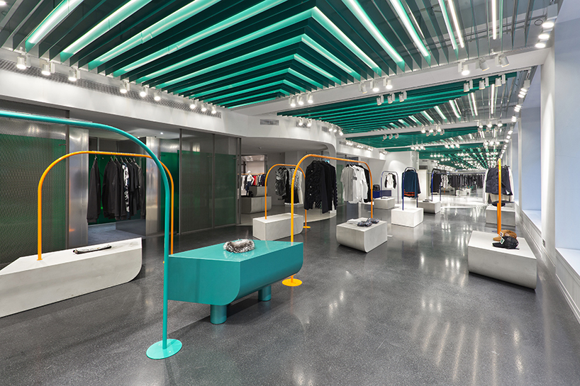 rafael-de-cardenas-architecture-at-large-au-pont-rouge-in-st-petersburg-russia-designboom-02