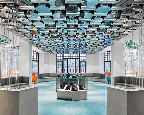 rafael de cárdenas outfits st. petersburg's au pont rouge with kaleidoscopic interiors