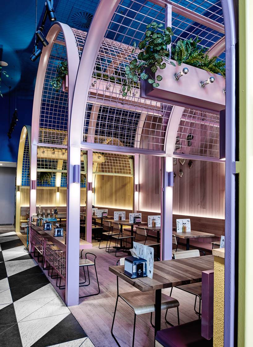 techne-paco’s-tacos-restaurant-victoria-australia-designboom-02