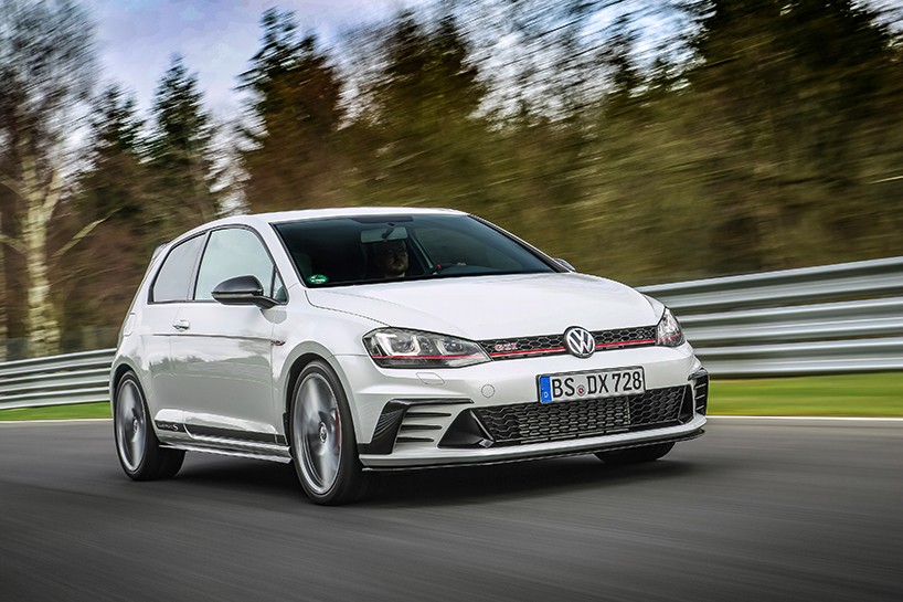 volkswagen-golf-GTI-40-year-celebration-designboom-01