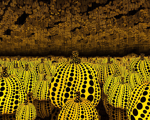 yayoi kusama's mirror rooms, pumpkins and paintings abound in london