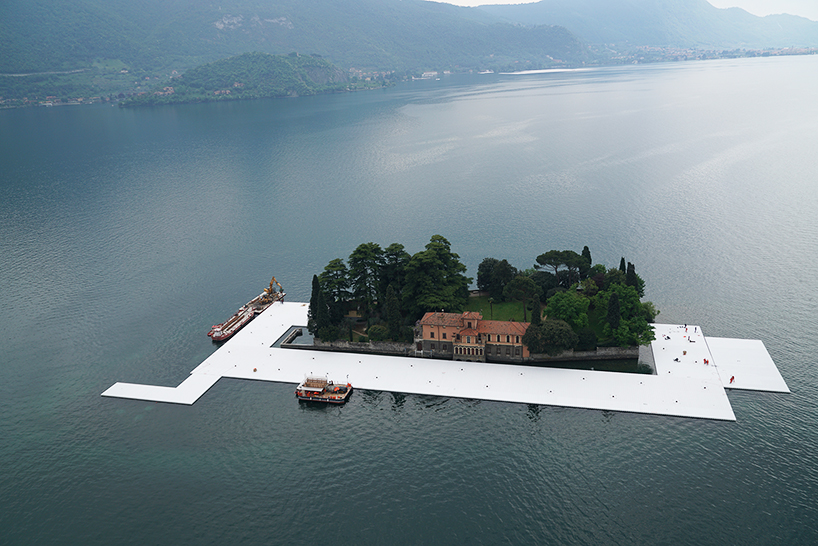 christo floating piers