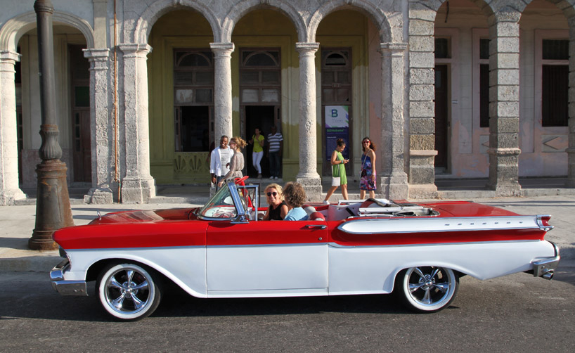 AUDI Q2 test drive cuba