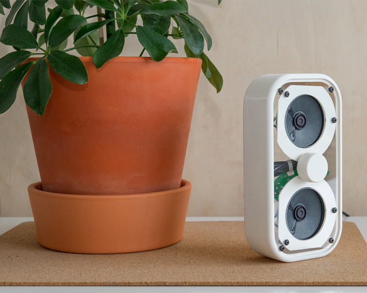 kitronik channels old-fashioned hobby kits for modern DIY 3D-printed speakers
