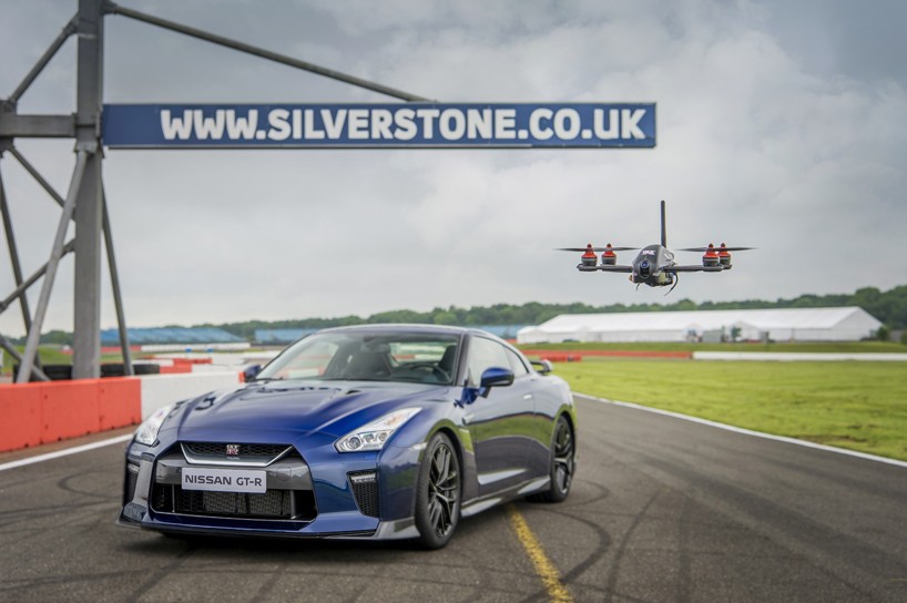 nissan-gtr-drone-race-designboom-03