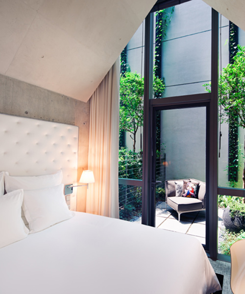 Philippe Starck Completes Interior Of M Social Design Hotel In Singapore