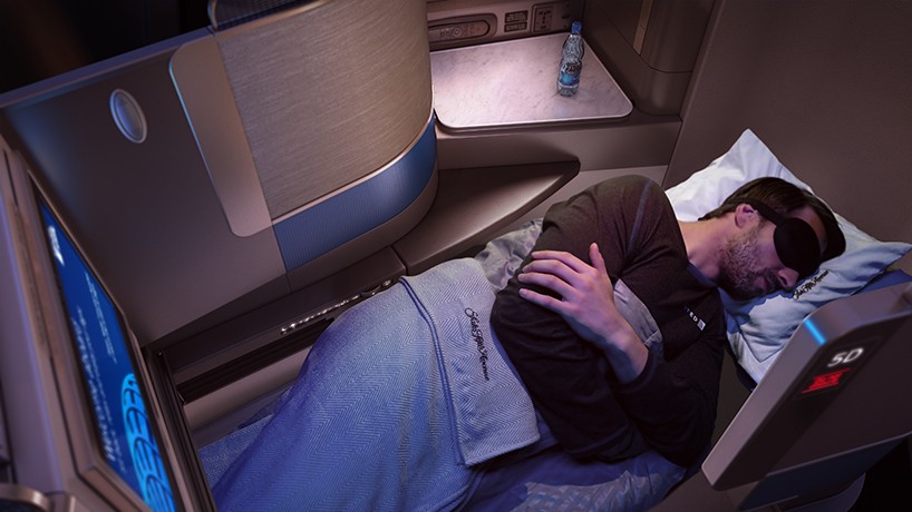 priestmangoode-united-airlines-polaris-business-cabin-lounge-designboom-01