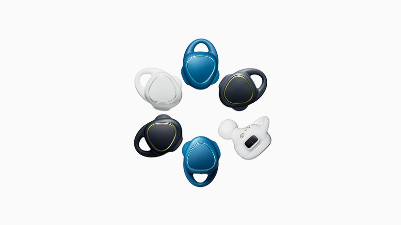 samsung-gear-fit2-gear-iconx-fitness-wearables-designboom-02