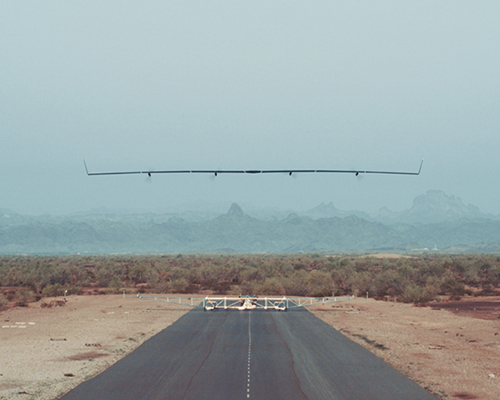facebook’s internet-broadcasting flying 'aquila' takes its first flight