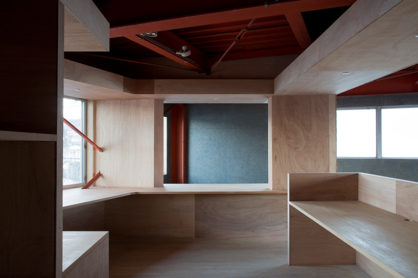 OFDA-associates-taku-sakaushi-office-kindergarten-former-fuji-ice-plant-yamanashi-japan-designboom-02