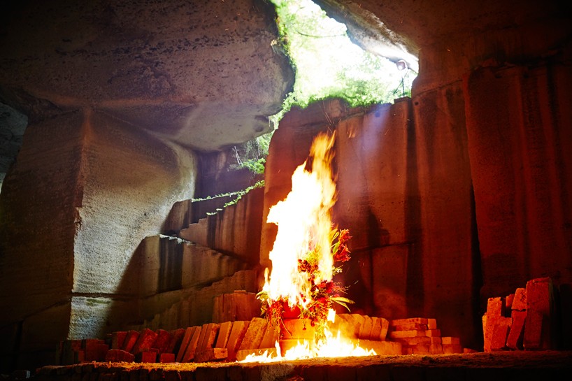 burning flowers azuma makoto designboom