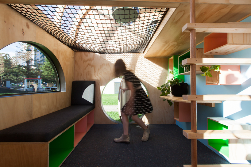 doherty-design-studio-vardo-hut-cubbyhouse-australia-designboom-02
