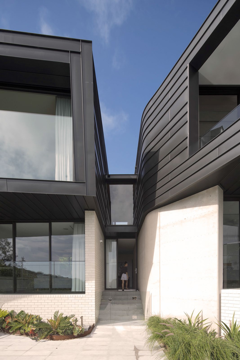 fox-johnston-balmoral-house-australia-designboom-02