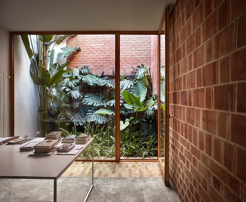 gradoli-&-sanz-architects-casa-ricart-valencia-spain-designboom-02